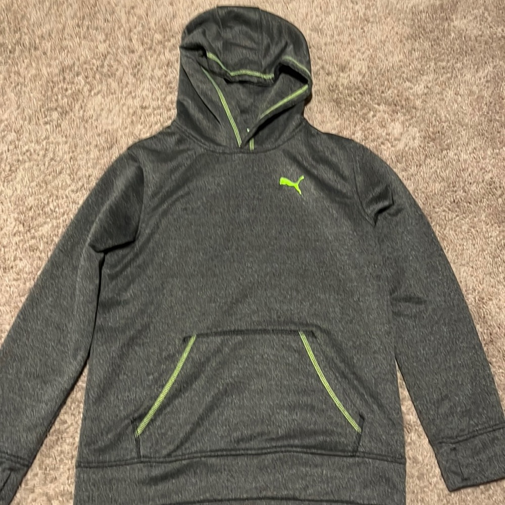 Puma Pullover Hoodie,size Large 14/16 in girl’s